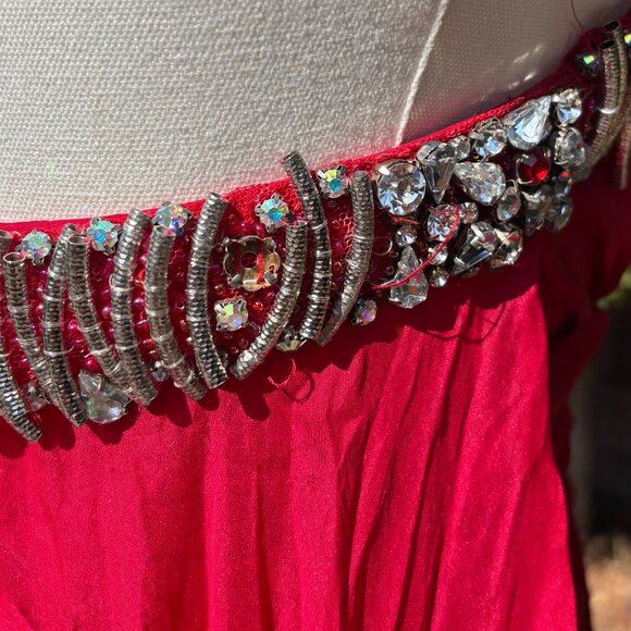 Komal Sood Size 6 Red Formal Gown Crystal Bejewelled Bust Silk Chiffon Luxe - Picture 11 of 11